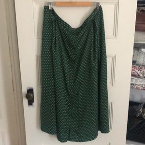 Who What Wear Green Polka Dot Maxi Skirt 20W